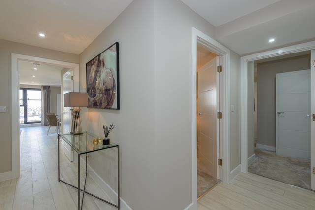 2017-09-22 Mr Matt Tucker - Flat 250 Beaumont Cour